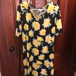 💗Lularoe Julia💗 xl black and yellow